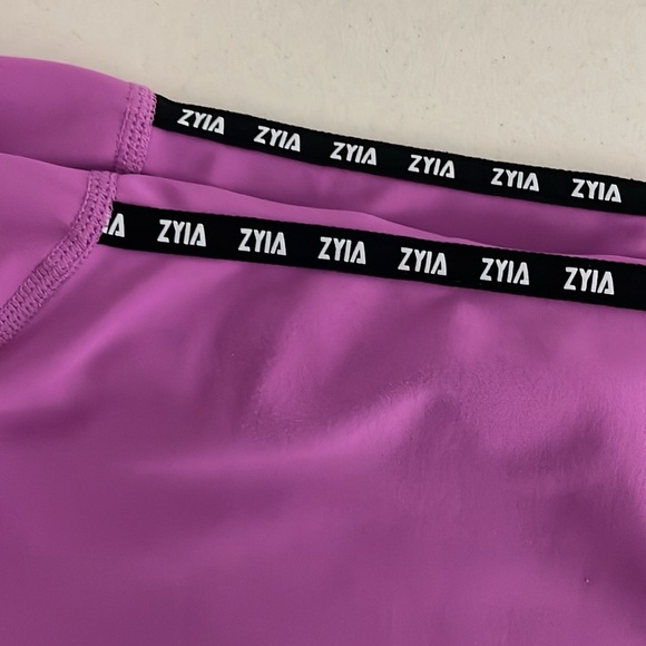 Zyia Active Lilac Pocket Light N Tight Leggings 7/8 24” Piping Logo Size 4 - Picture 5 of 10